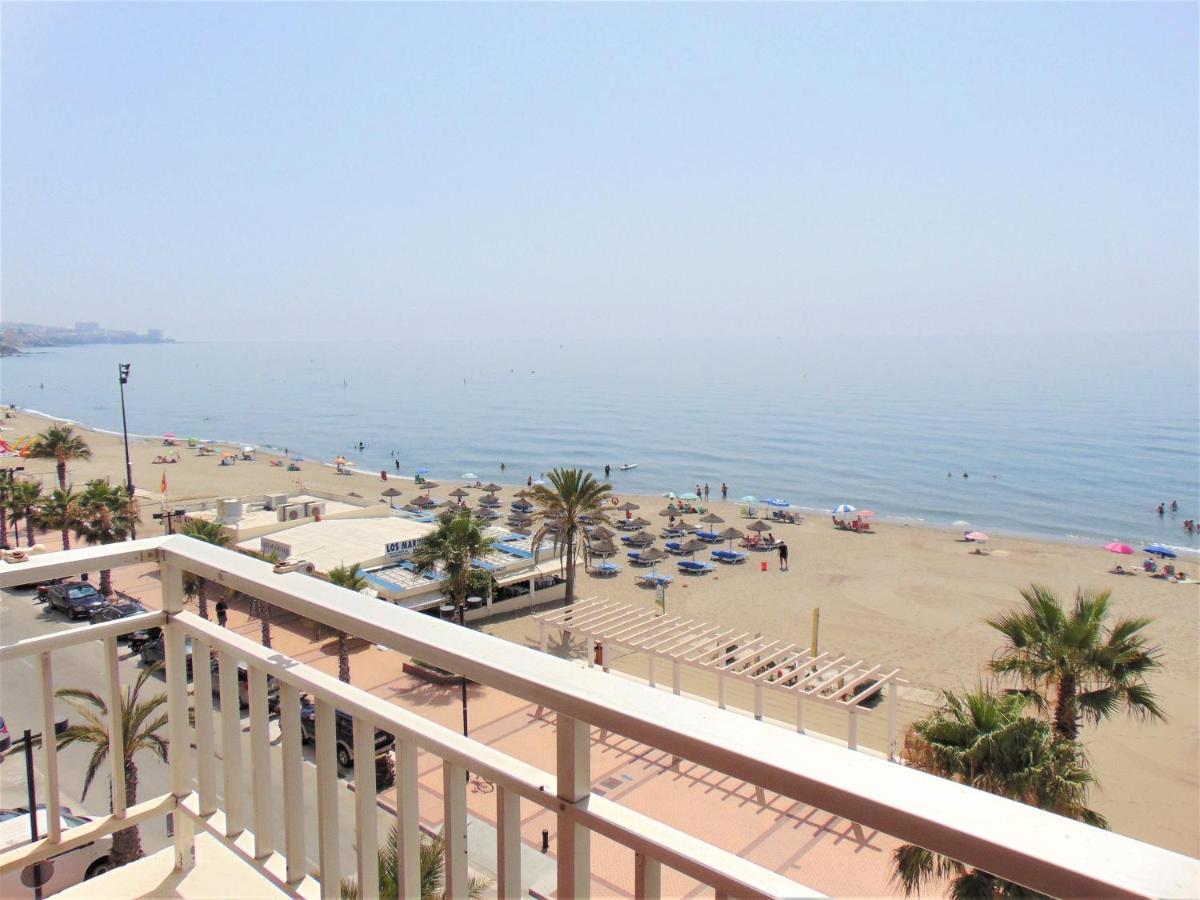 Beachfront, Two Bed- & Bathrooms, Private Parking Fuengirola Buitenkant foto